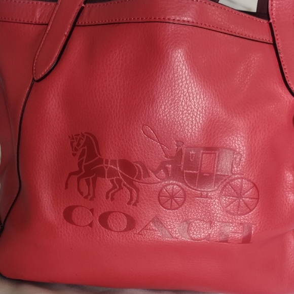 Coach Leather Horse and Carriage Tote - Picture 11 of 12